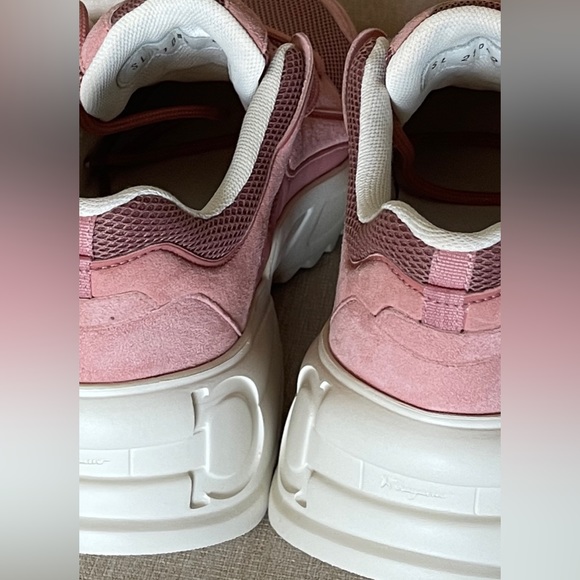 New Salvatore Ferragamo Chunky Skylar Sneakers - Picture 11 of 16